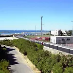 Lägenhet Lumineux Avec Parking Prive, Face A La - - Fr-1-338-561